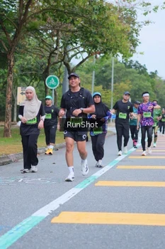 Runner Photo 5666389