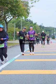 Runner Photo 5666402