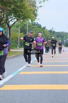 Runner Photo 5666405