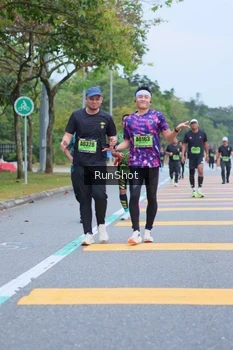 Runner Photo 5666429