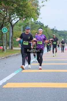 Runner Photo 5666439