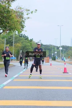 Runner Photo 5666443