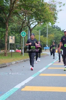 Runner Photo 5666457