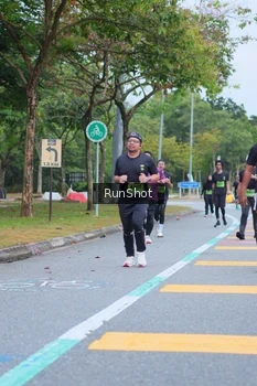 Runner Photo 5666460