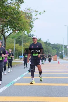 Runner Photo 5666461