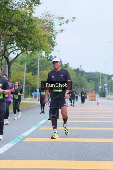 Runner Photo 5666462