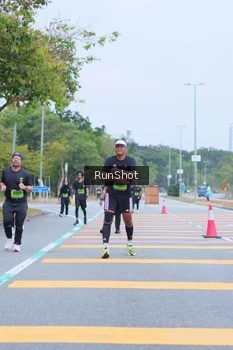 Runner Photo 5666478