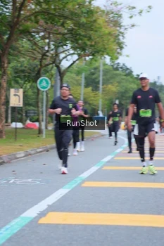 Runner Photo 5666488
