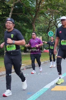 Runner Photo 5666490