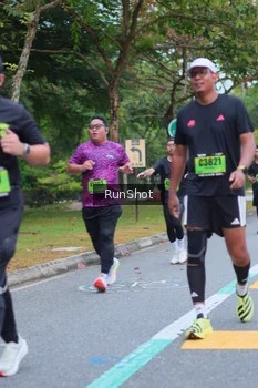 Runner Photo 5666492