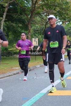 Runner Photo 5666497