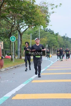 Runner Photo 5666499
