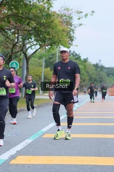Runner Photo 5666501