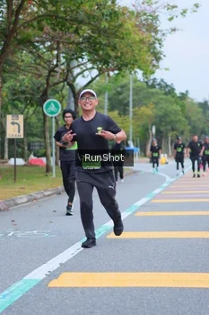 Runner Photo 5666512