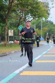 Runner Photo 5666533