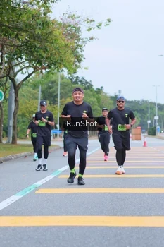 Runner Photo 5666555