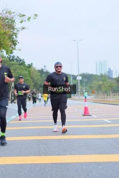 Runner Photo 5666562