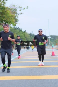 Runner Photo 5666570