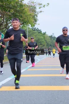 Runner Photo 5666573