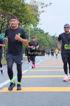 Runner Photo 5666576