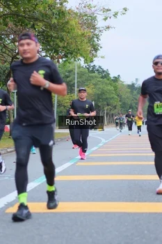 Runner Photo 5666577