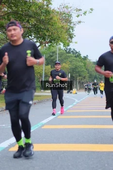 Runner Photo 5666585