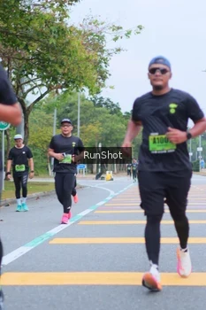 Runner Photo 5666589