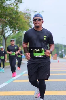 Runner Photo 5666595