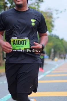Runner Photo 5666599