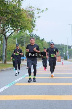Runner Photo 5666612