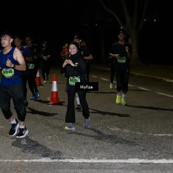 Runner Photo 5666613