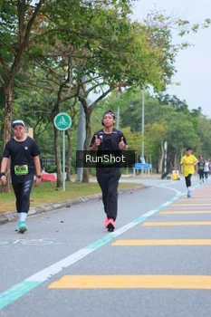 Runner Photo 5666625