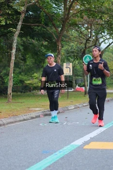 Runner Photo 5666629