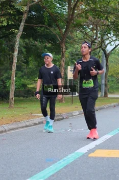 Runner Photo 5666642