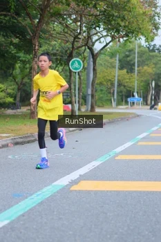 Runner Photo 5666664
