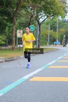 Runner Photo 5666681