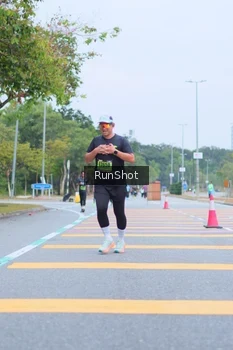 Runner Photo 5666686