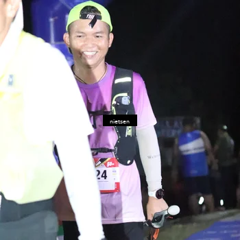 Runner Photo 5666700