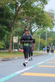 Runner Photo 5666709