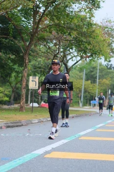 Runner Photo 5666711