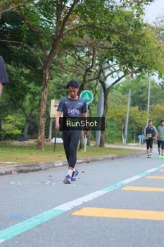 Runner Photo 5666717