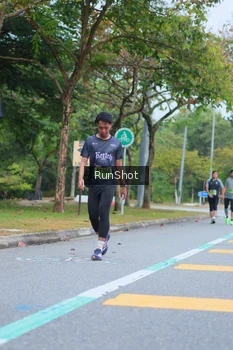 Runner Photo 5666718