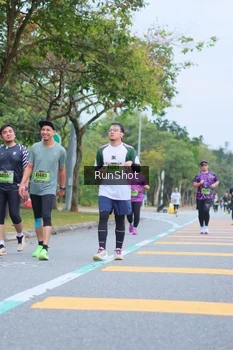 Runner Photo 5666744