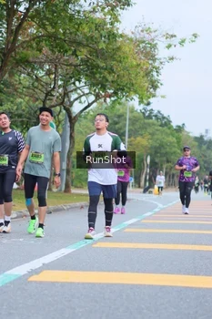 Runner Photo 5666746
