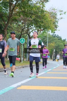 Runner Photo 5666755