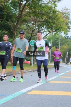 Runner Photo 5666756