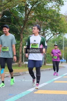 Runner Photo 5666764