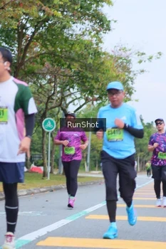 Runner Photo 5666773