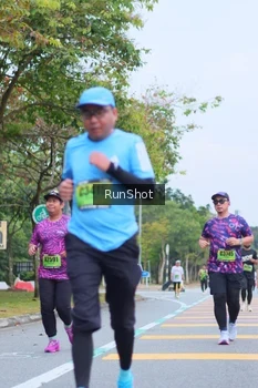 Runner Photo 5666775