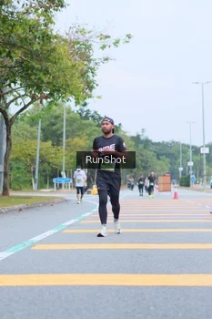 Runner Photo 5666790